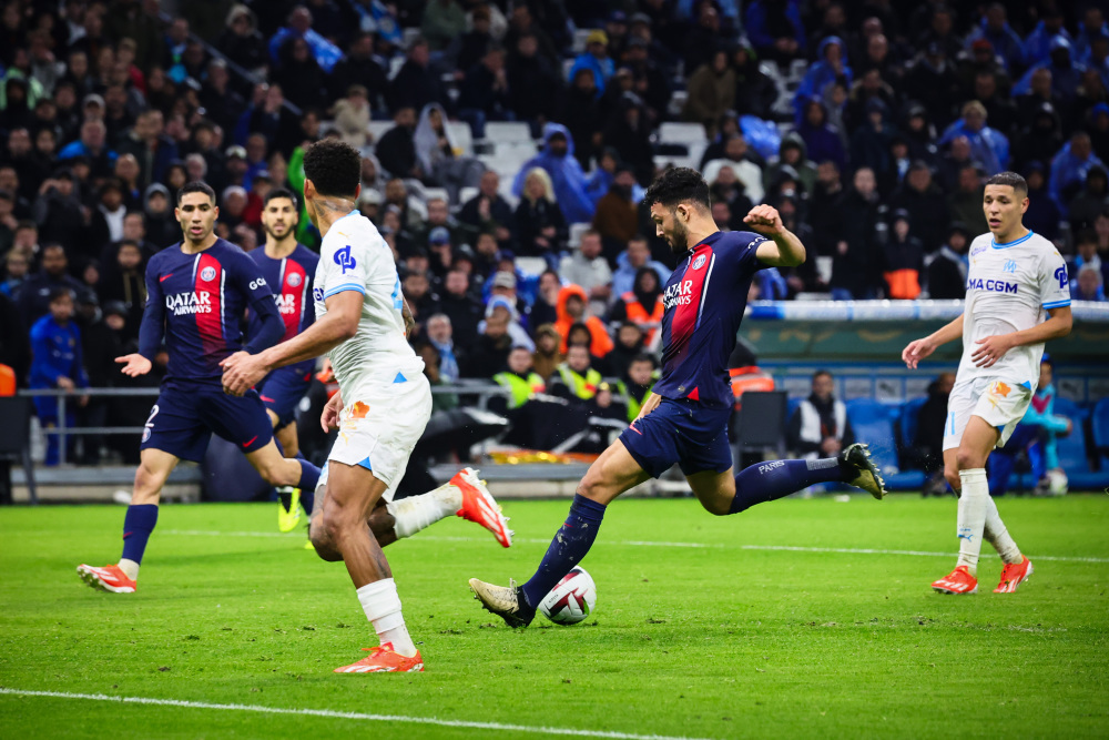 令人动容！残特奥会独腿飞人扑线摔破全国纪录