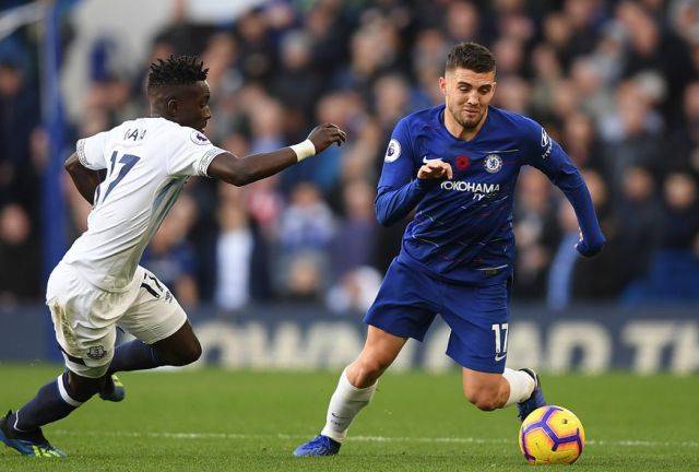 莱特利尔：内马尔上大号时从来不关门，他害怕自己被锁进去